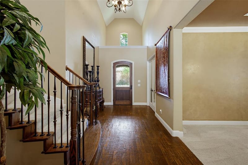 7501 Thistledown Drive, McKinney TX 75071 - Photo 6