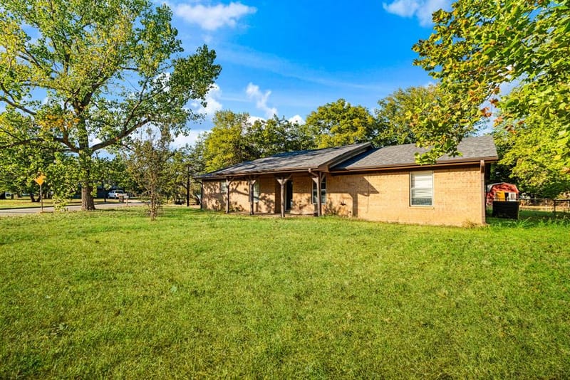 4025 JEFFERSON, Paris TX 75462 - Photo 13