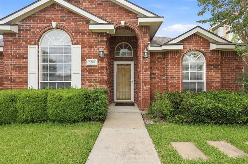 2501 Saddlehorn Drive, Mesquite TX 75181