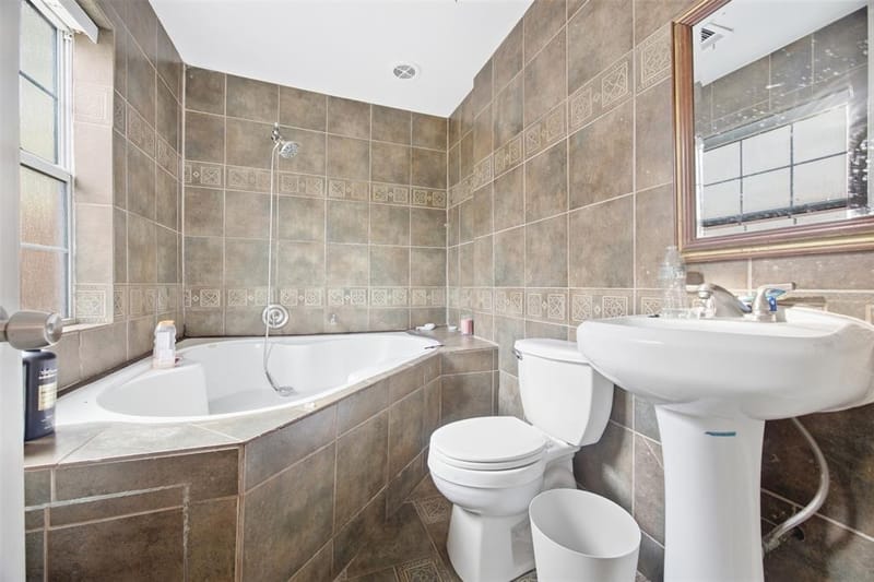 1801 Garden Oaks Drive, Irving TX 75061 - Photo 12