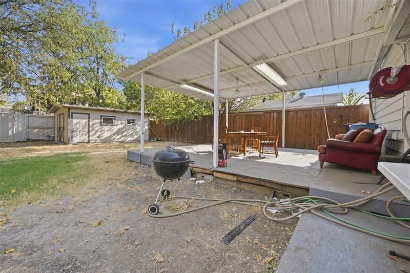 1801 Garden Oaks Drive, Irving TX 75061 - Photo 29