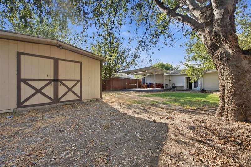 1801 Garden Oaks Drive, Irving TX 75061 - Photo 25