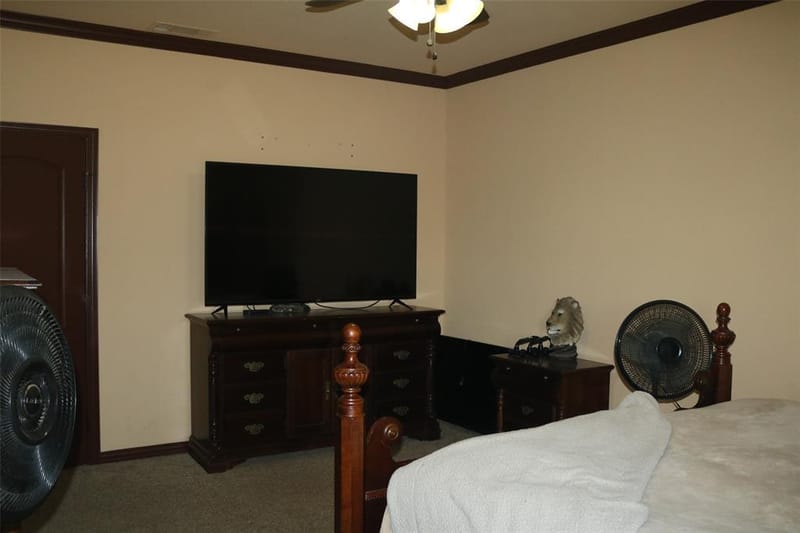 1055 Chartres, Oak Ridge TX 75142 - Photo 27