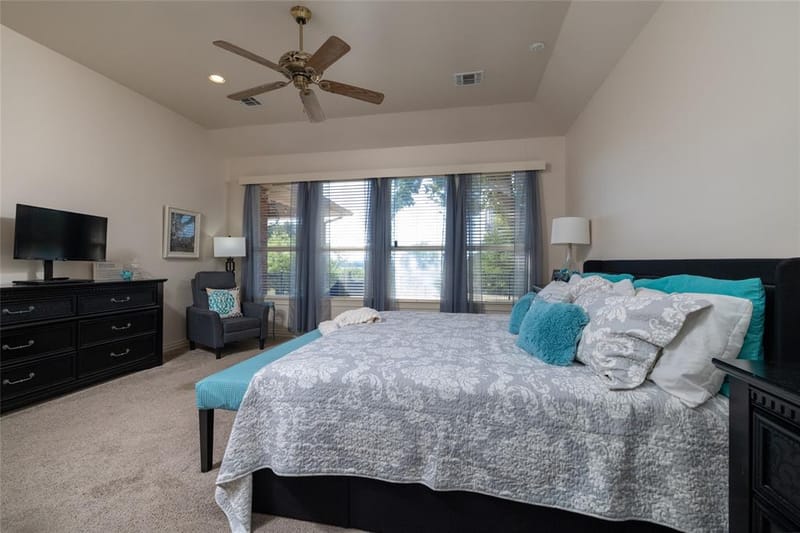 115 Lakeview Drive, Runaway Bay TX 76426 - Photo 27