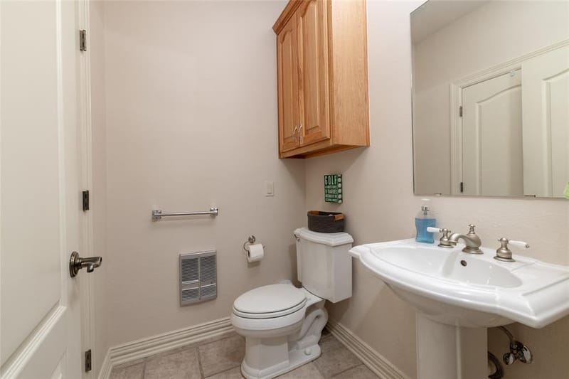 115 Lakeview Drive, Runaway Bay TX 76426 - Photo 24