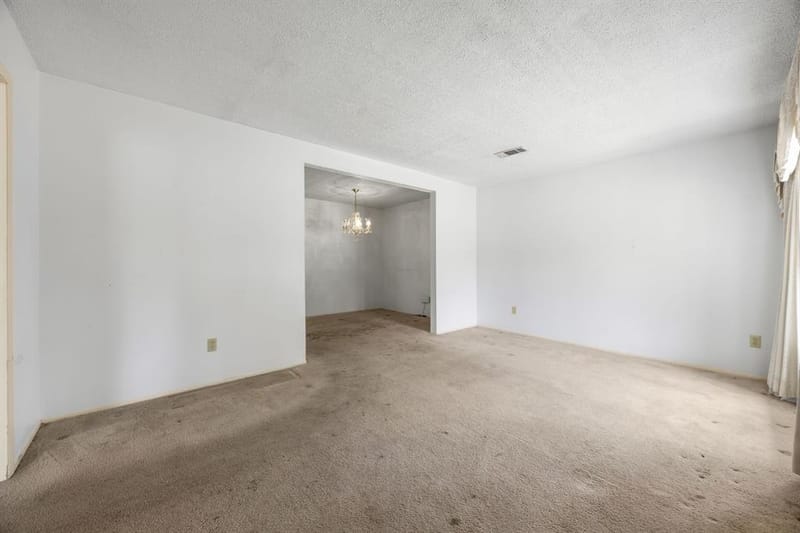 7235 Vecino Drive, Dallas TX 75241 - Photo 7