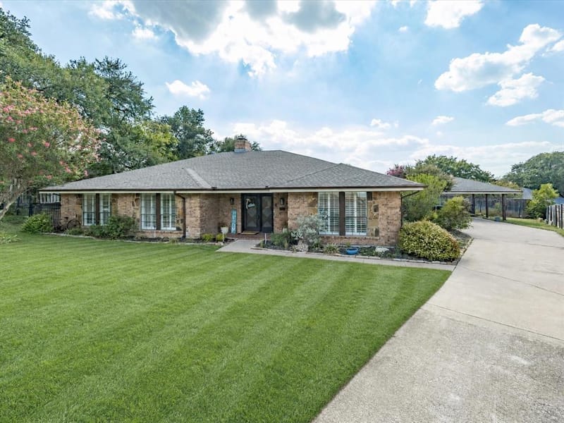 8505 Treetop Court, Fort Worth TX 76179