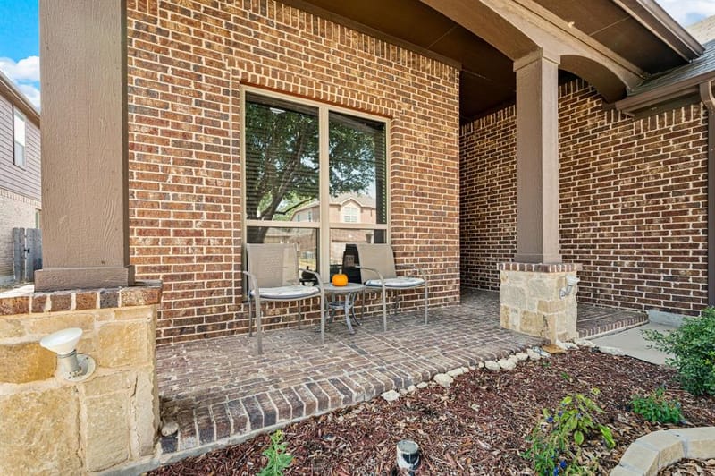 529 Branding Iron Trail, Fort Worth TX 76131 - Photo 6