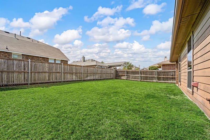 529 Branding Iron Trail, Fort Worth TX 76131 - Photo 30
