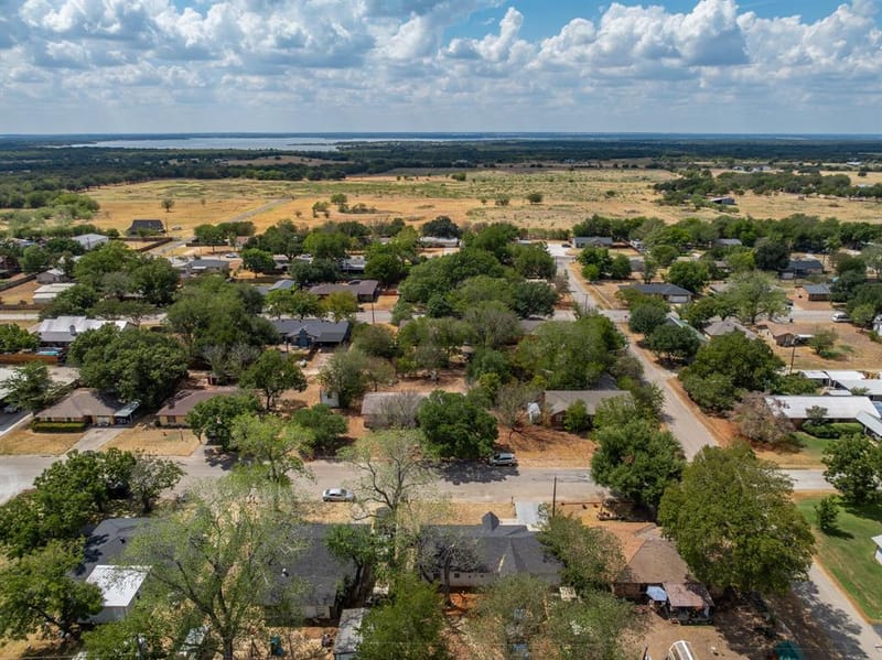 603 S Brazos Street, Whitney TX 76692 - Photo 4