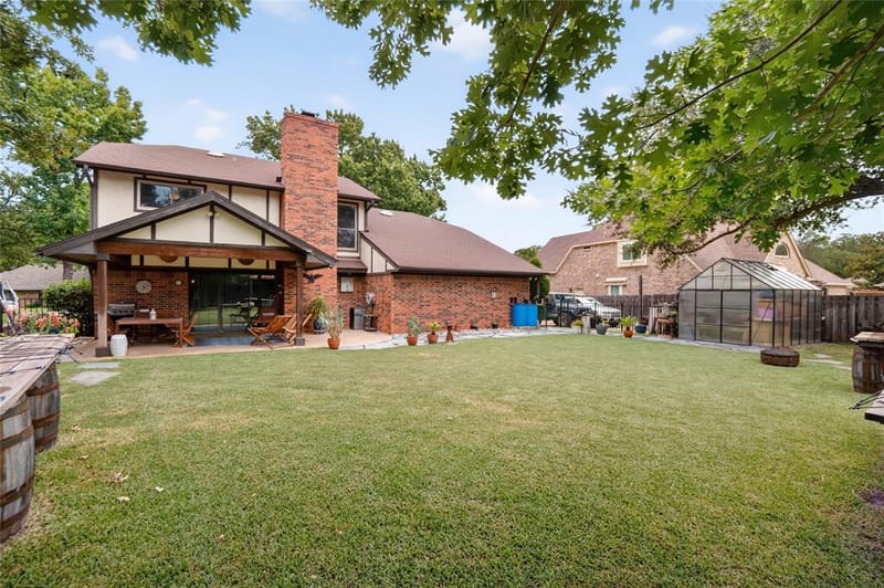 222 Inverness Drive, Trophy Club TX 76262 - Photo 6
