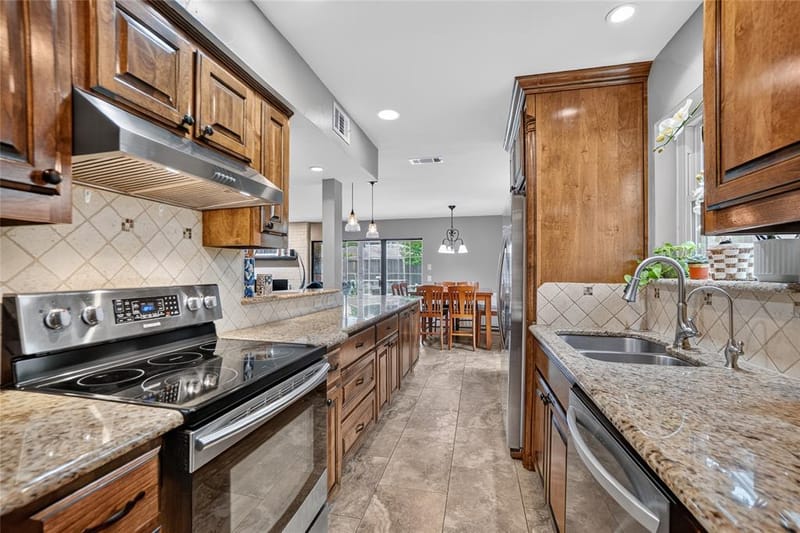 222 Inverness Drive, Trophy Club TX 76262 - Photo 22