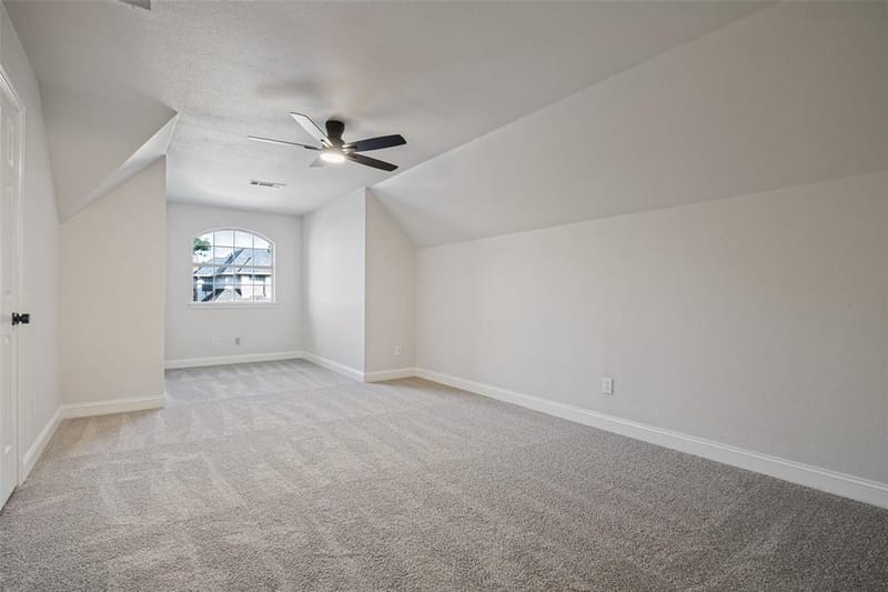 2907 Bluffview Drive, Garland TX 75043 - Photo 13