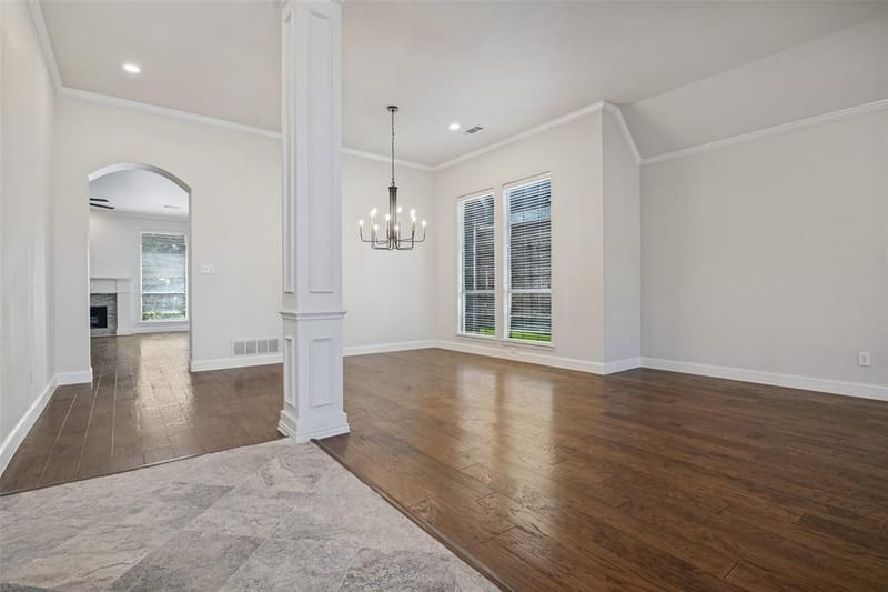 2907 Bluffview Drive, Garland TX 75043 - Photo 8