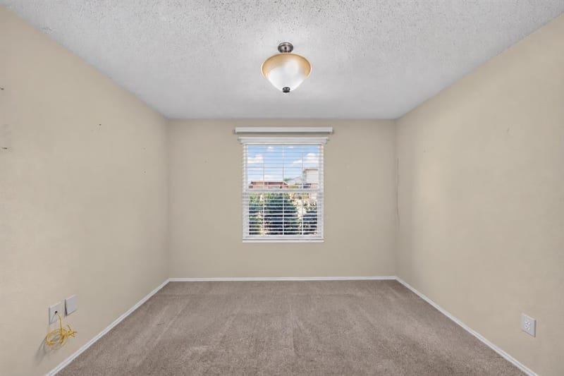 501 Roundrock Lane, Fort Worth TX 76140 - Photo 23