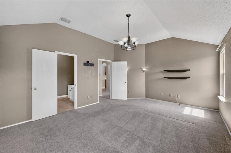 501 Roundrock Lane, Fort Worth TX 76140 - Photo 17