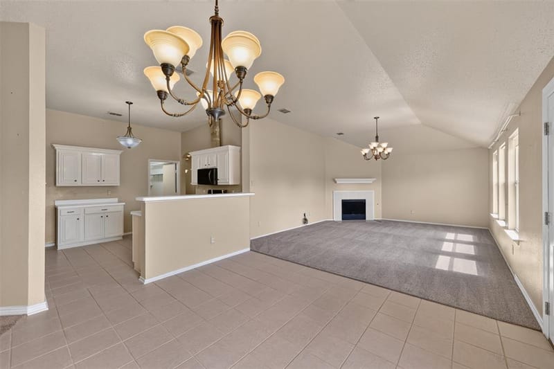 501 Roundrock Lane, Fort Worth TX 76140 - Photo 12
