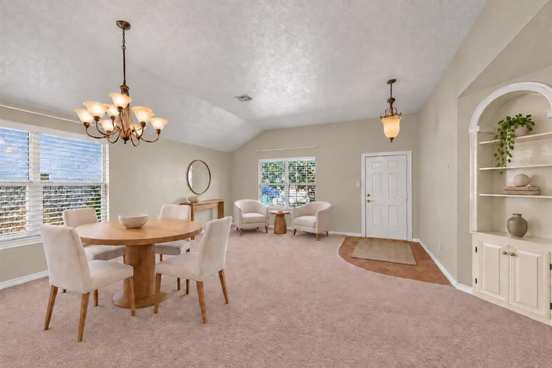 501 Roundrock Lane, Fort Worth TX 76140 - Photo 3