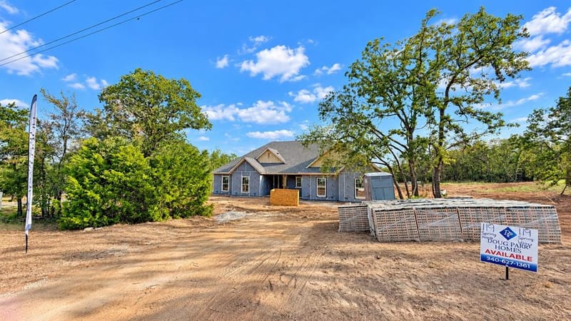 119 Spring Valley Road, Paradise TX 76073 - Photo 2