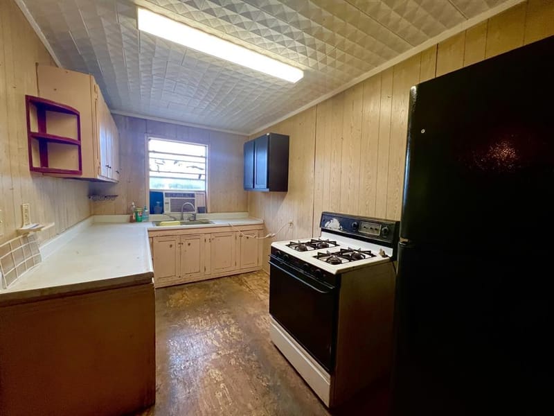 211 Lucas Drive, Early TX 76802 - Photo 7