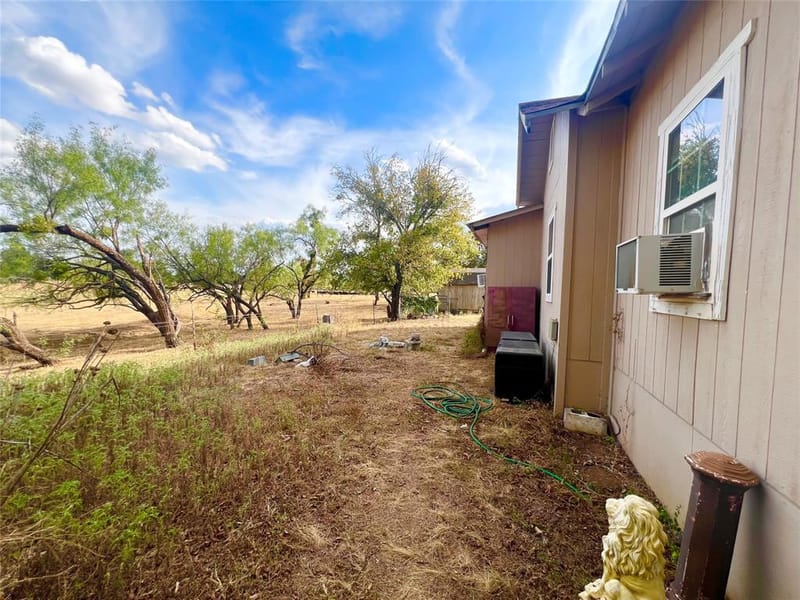 211 Lucas Drive, Early TX 76802 - Photo 32