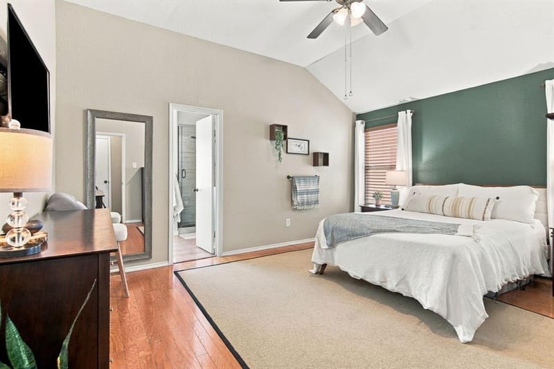 849 Canyon Cove Drive, Burleson TX 76028 - Photo 19