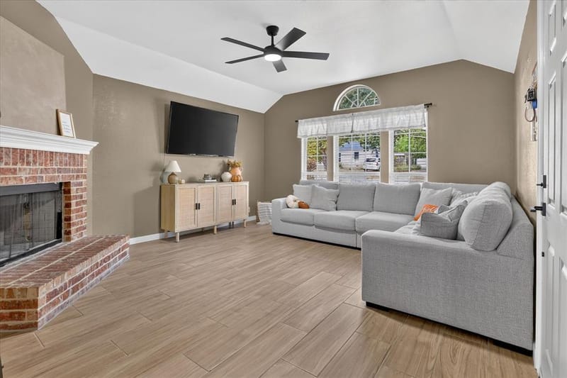 5413 Cornell Avenue, River Oaks TX 76114 - Photo 7