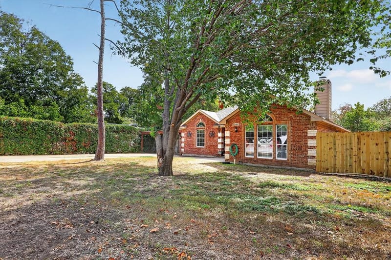 5413 Cornell Avenue, River Oaks TX 76114 - Photo 3