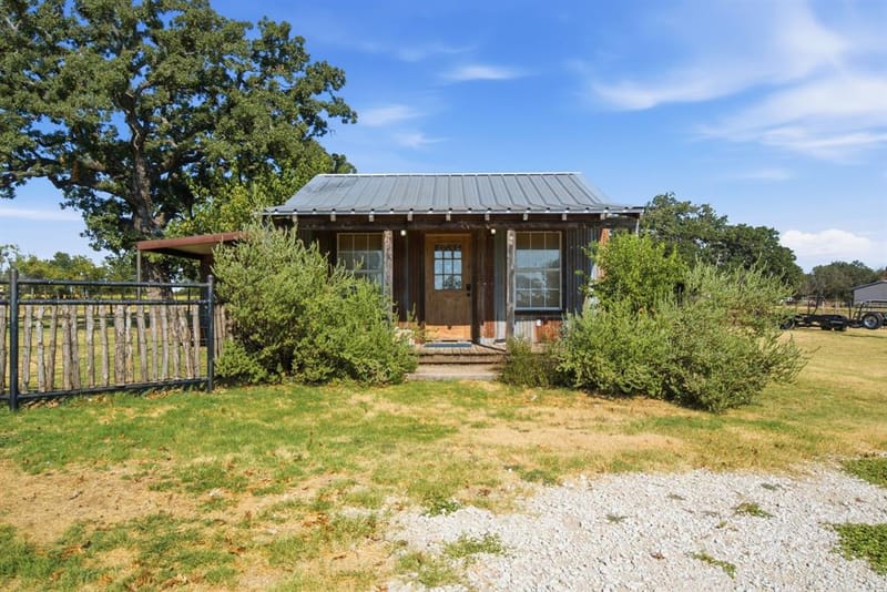311 Dennis Road, Lipan TX 76462 - Photo 26