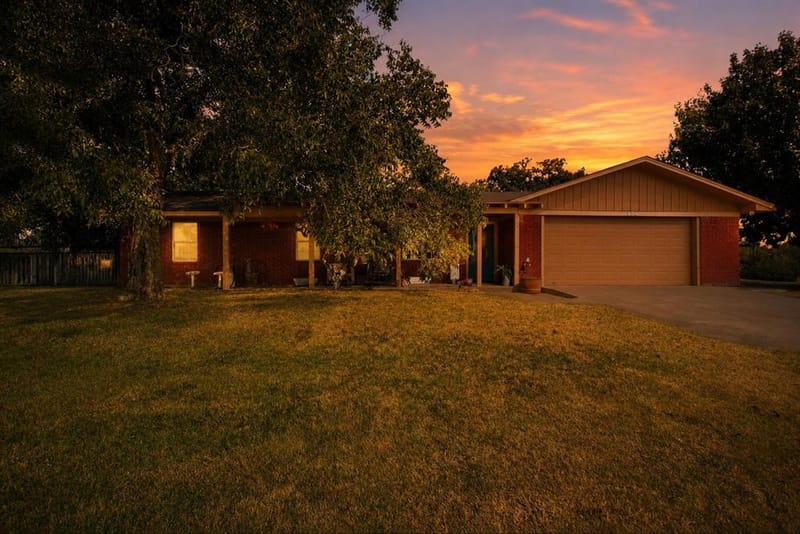 311 Dennis Road, Lipan TX 76462