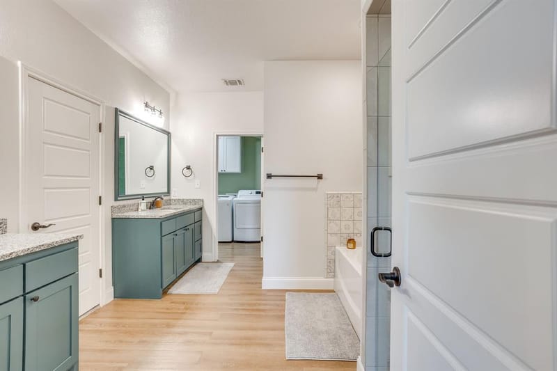 103 Tall Pine Drive, Godley TX 76044 - Photo 17
