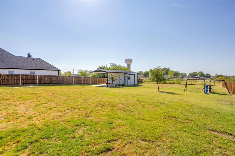 103 Tall Pine Drive, Godley TX 76044 - Photo 32
