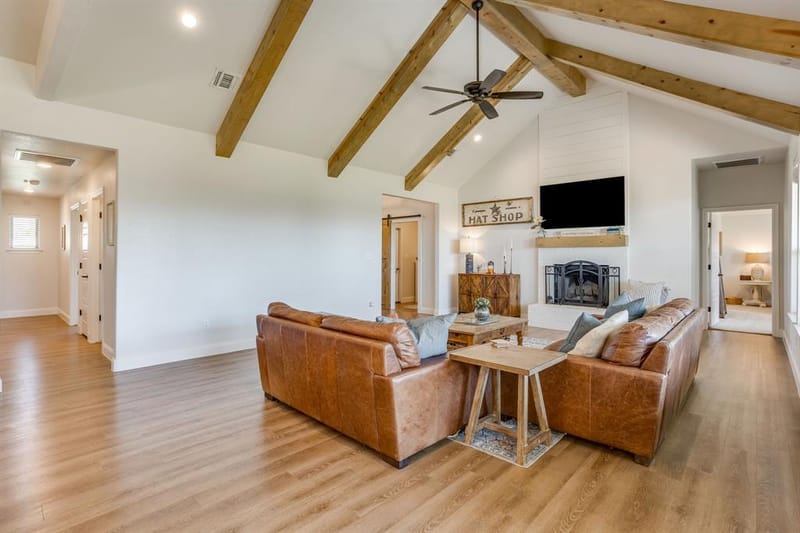103 Tall Pine Drive, Godley TX 76044 - Photo 8