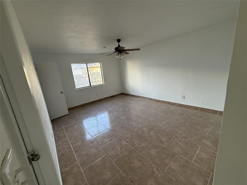 11634 Featherbrook Drive, Dallas TX 75228 - Photo 12