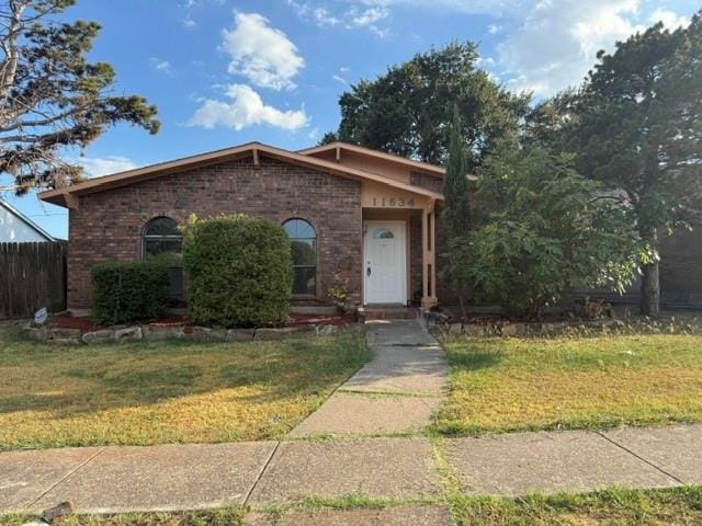 11634 Featherbrook Drive, Dallas TX 75228