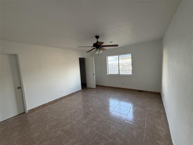 11634 Featherbrook Drive, Dallas TX 75228 - Photo 14