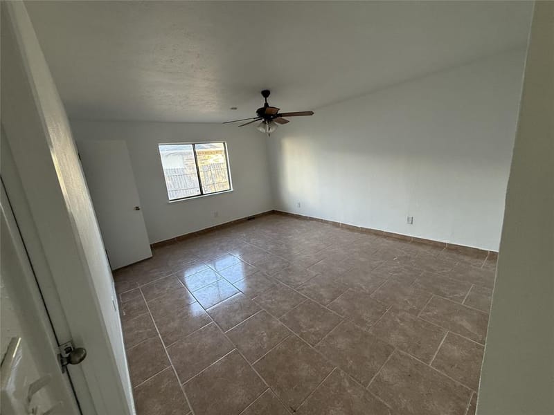 11634 Featherbrook Drive, Dallas TX 75228 - Photo 15