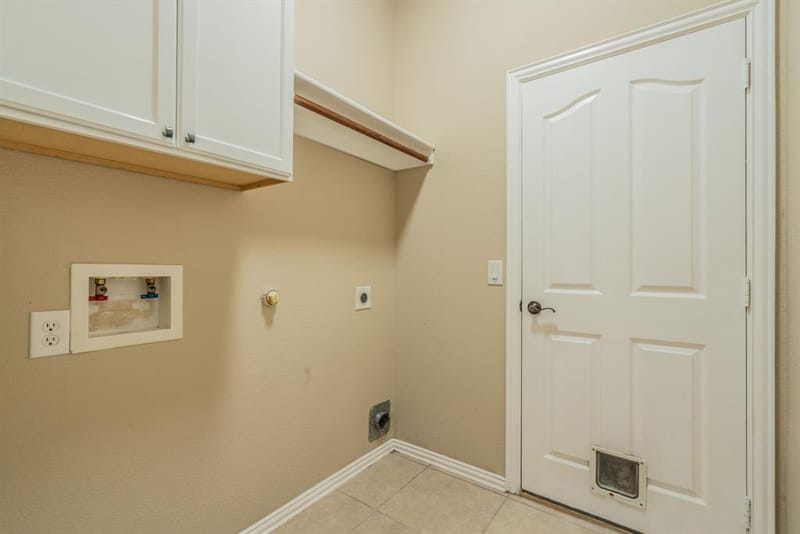 712 Cheryl Street, Crowley TX 76036 - Photo 20