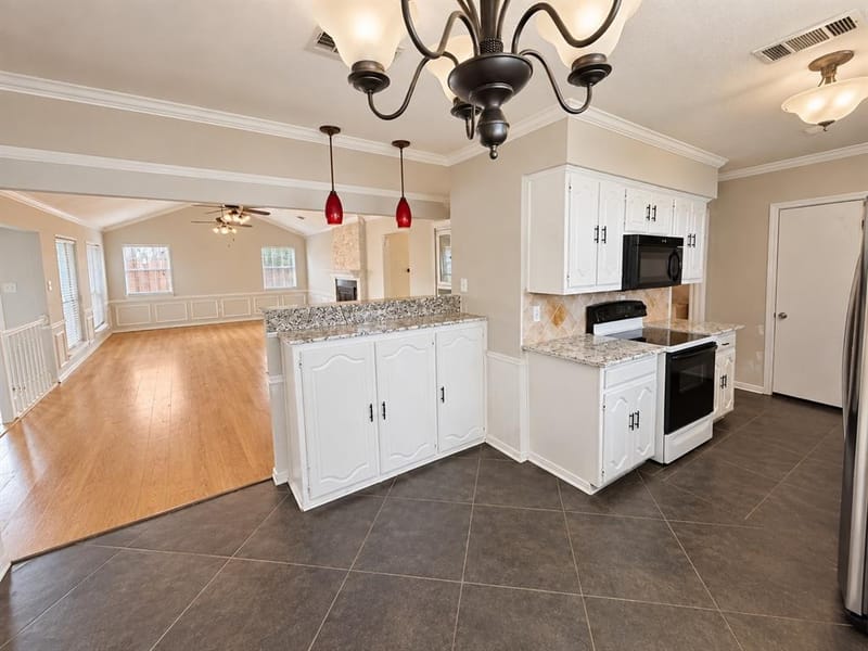 17922 Hillcrest Road, Dallas TX 75252 - Photo 6