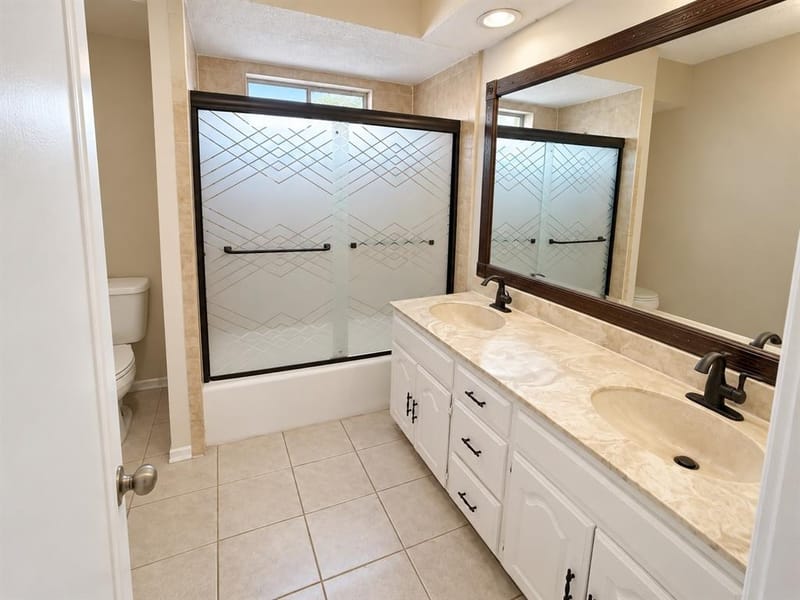 17922 Hillcrest Road, Dallas TX 75252 - Photo 10