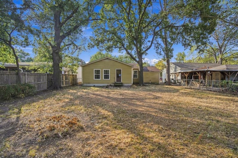 1524 Maplewood Avenue, Corsicana TX 75110 - Photo 14