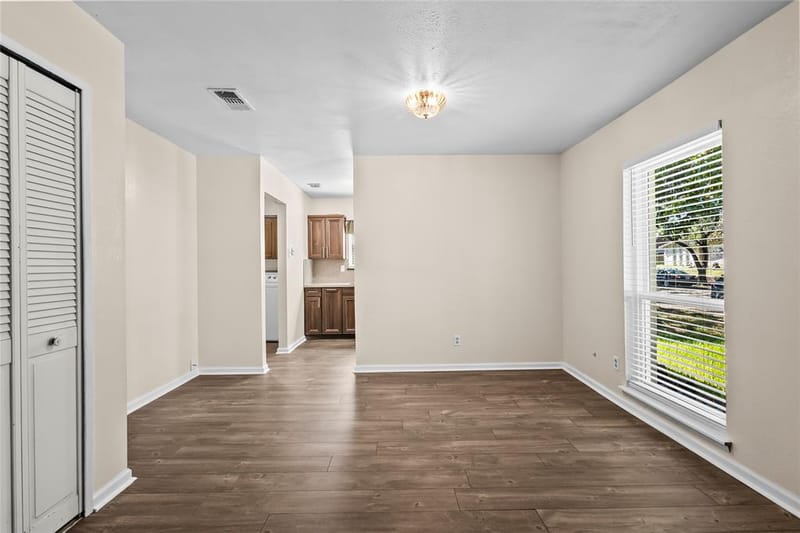 3505 S Columbine Lane, Grand Prairie TX 75052 - Photo 8
