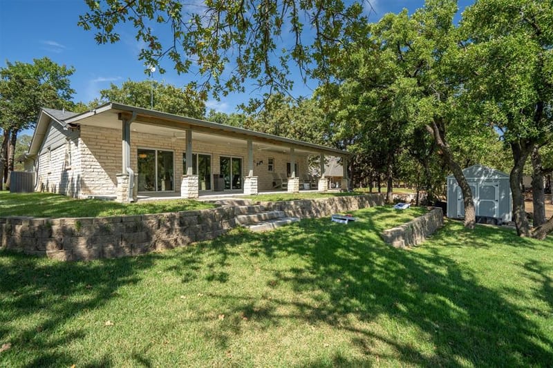 1599 Country Club Road, Bowie TX 76230 - Photo 27