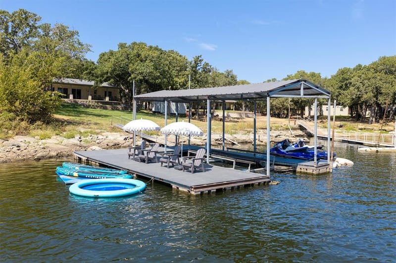 1599 Country Club Road, Bowie TX 76230 - Photo 3
