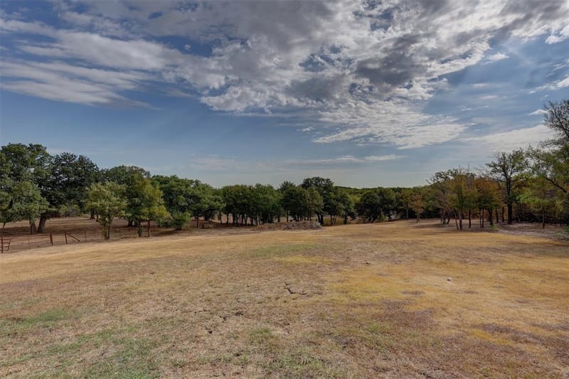 201 Hcr 2127, Whitney TX 76692 - Photo 33
