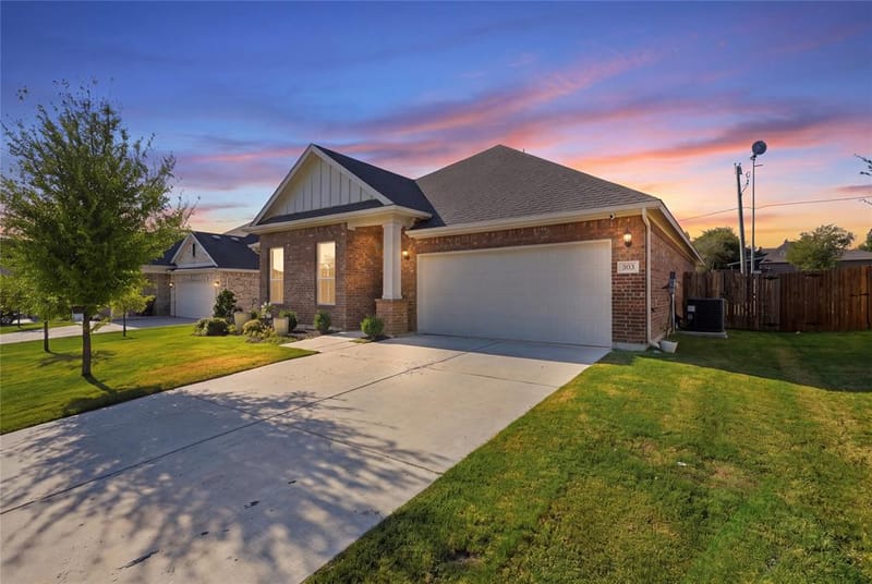303 Ranch Road, Justin TX 76247 - Photo 2
