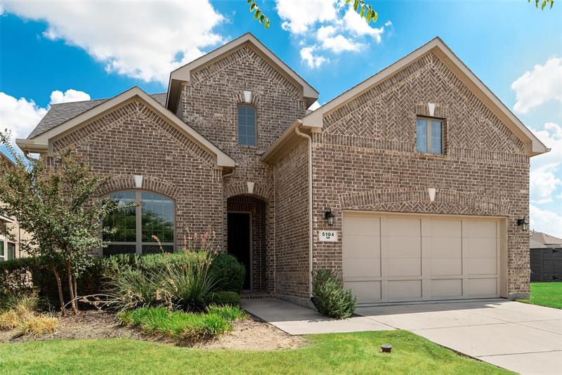 5104 Shallow Pond Drive, Little Elm TX 76227 - Photo 4