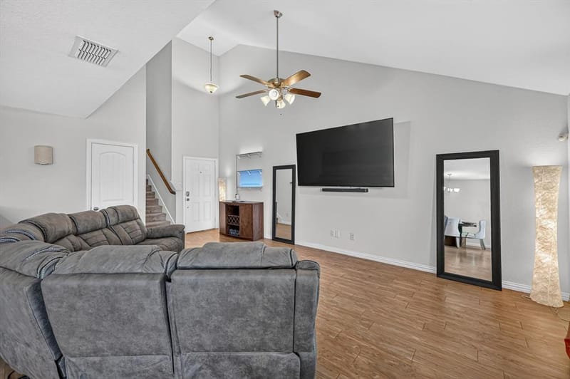 765 River Hill Lane, Fort Worth TX 76114 - Photo 5