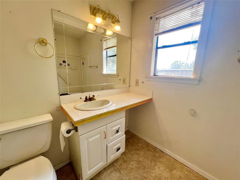 502 N Sixth Street, Bangs TX 76823 - Photo 23