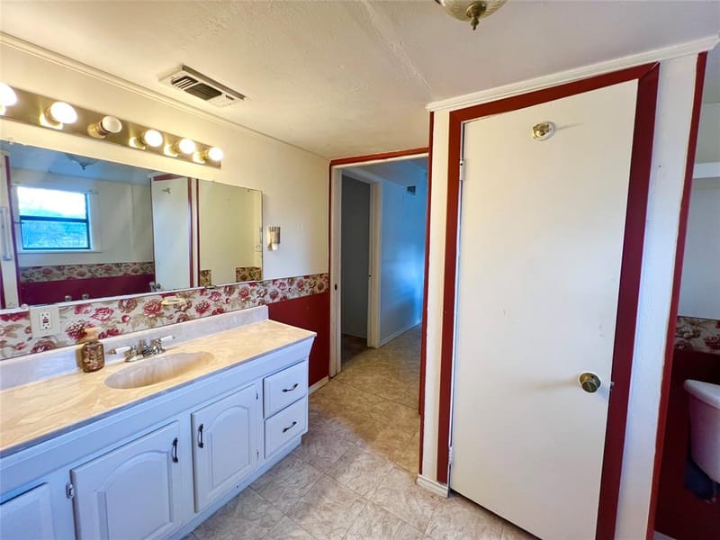 502 N Sixth Street, Bangs TX 76823 - Photo 14